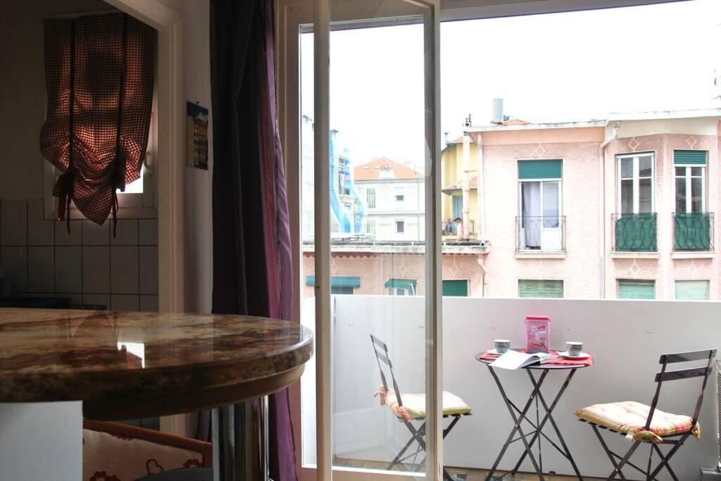 Nice Center - Bright Studio Balcony Wifi & Aircon公寓 外观 照片